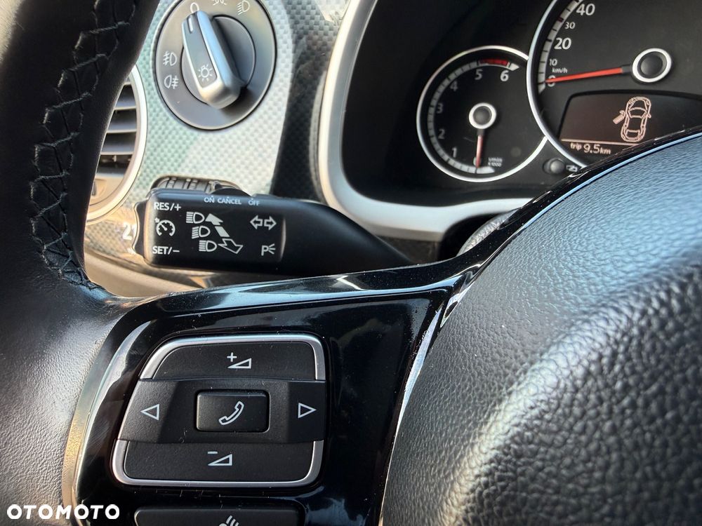 Volkswagen Beetle 2.0 TDI DPF Sport - 24