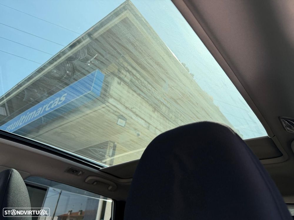 Nissan Qashqai 1.5 dCi N-Connecta 18 - 27