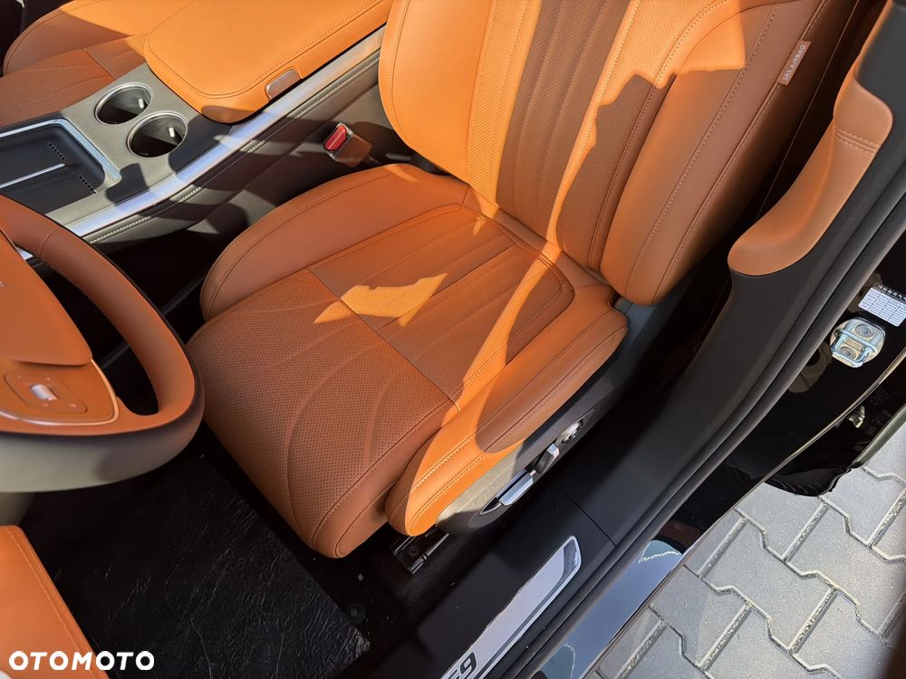 XPeng G9 94.6 kWh AWD Performance - 13