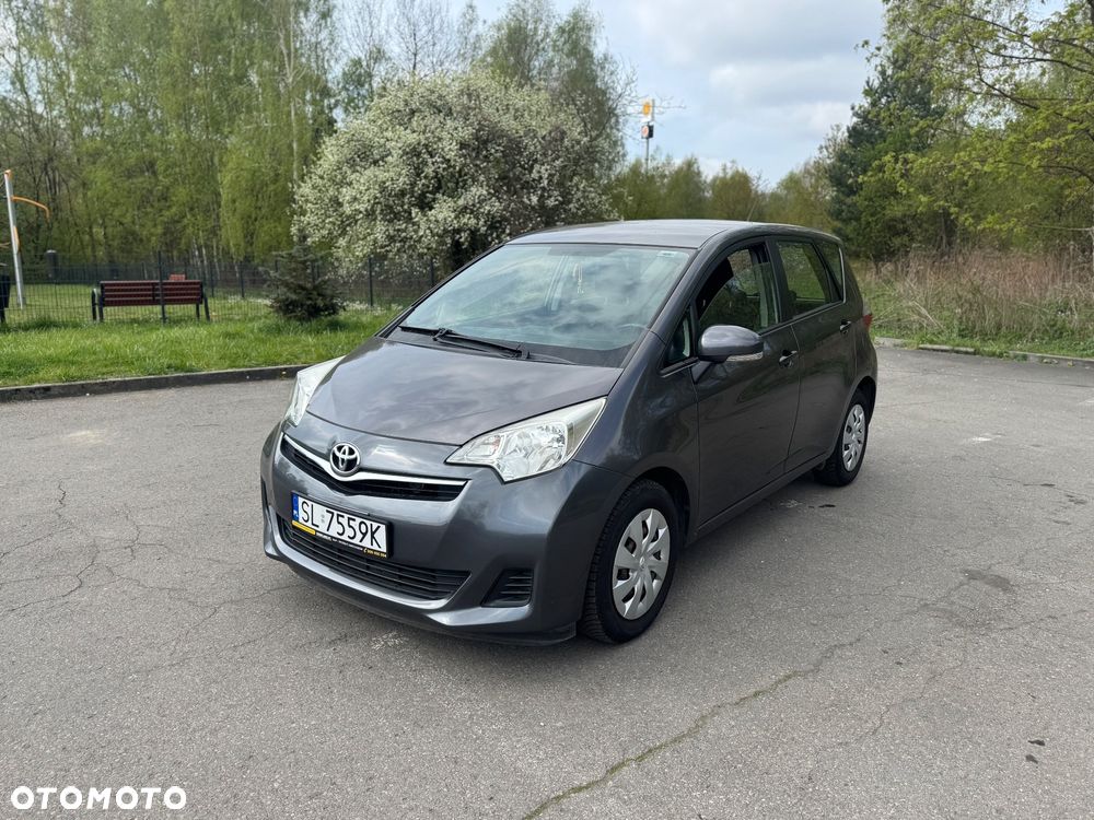 Toyota Verso S 1.33 Premium - 4