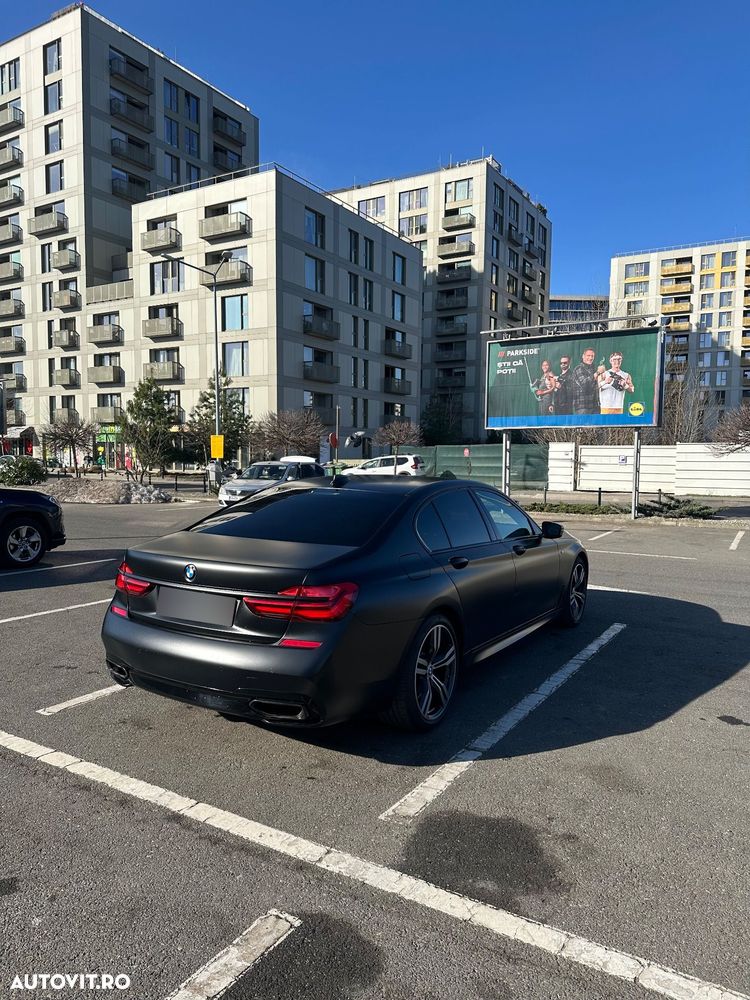 BMW Seria 7 - 5