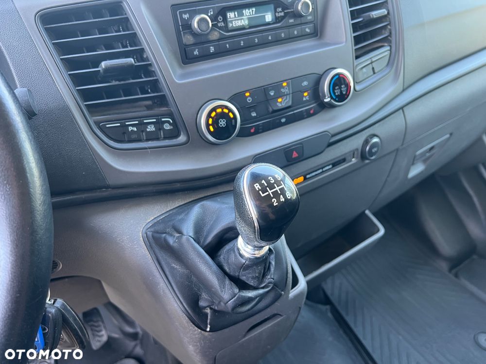 Ford Transit - 30