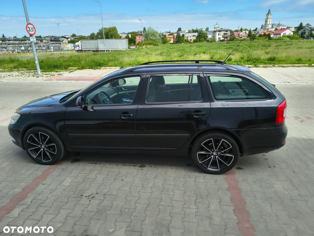 Skoda Octavia 1.8 TSI Ambiente - 6