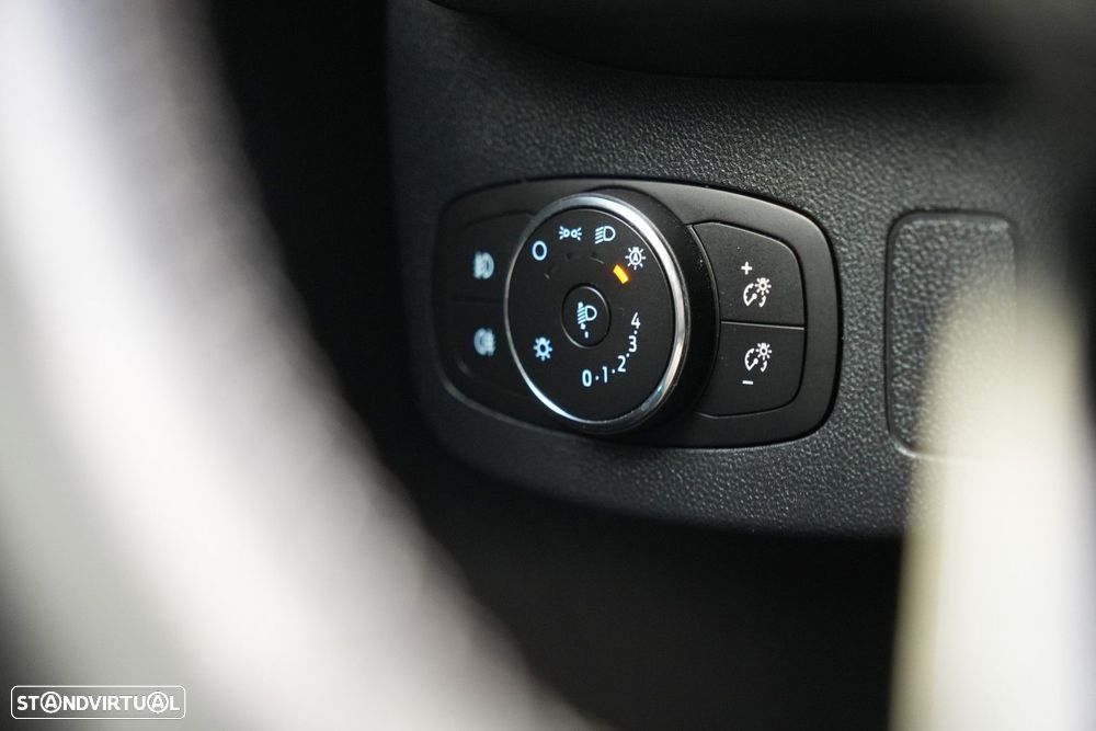 Ford Puma 1.0 EcoBoost MHEV Titanium - 17