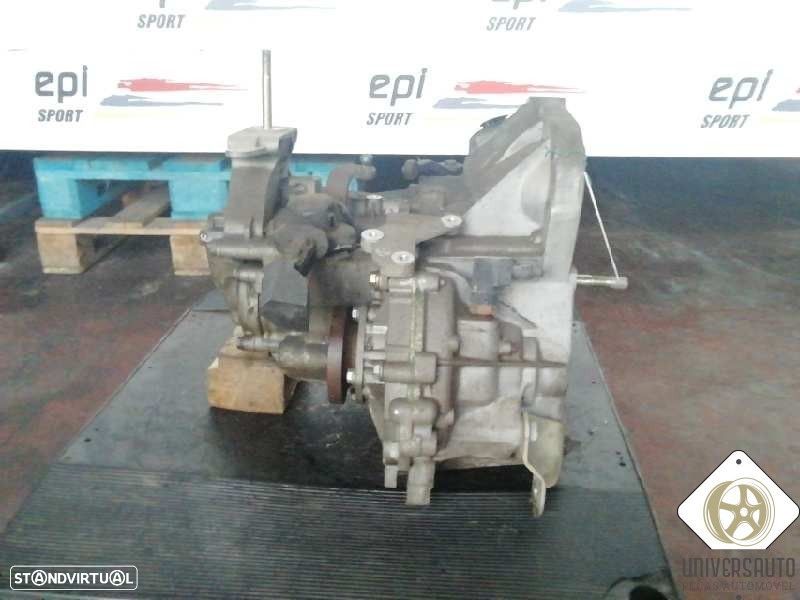 CAIXA VELOCIDADES FIAT PUNTO 1999 - 1