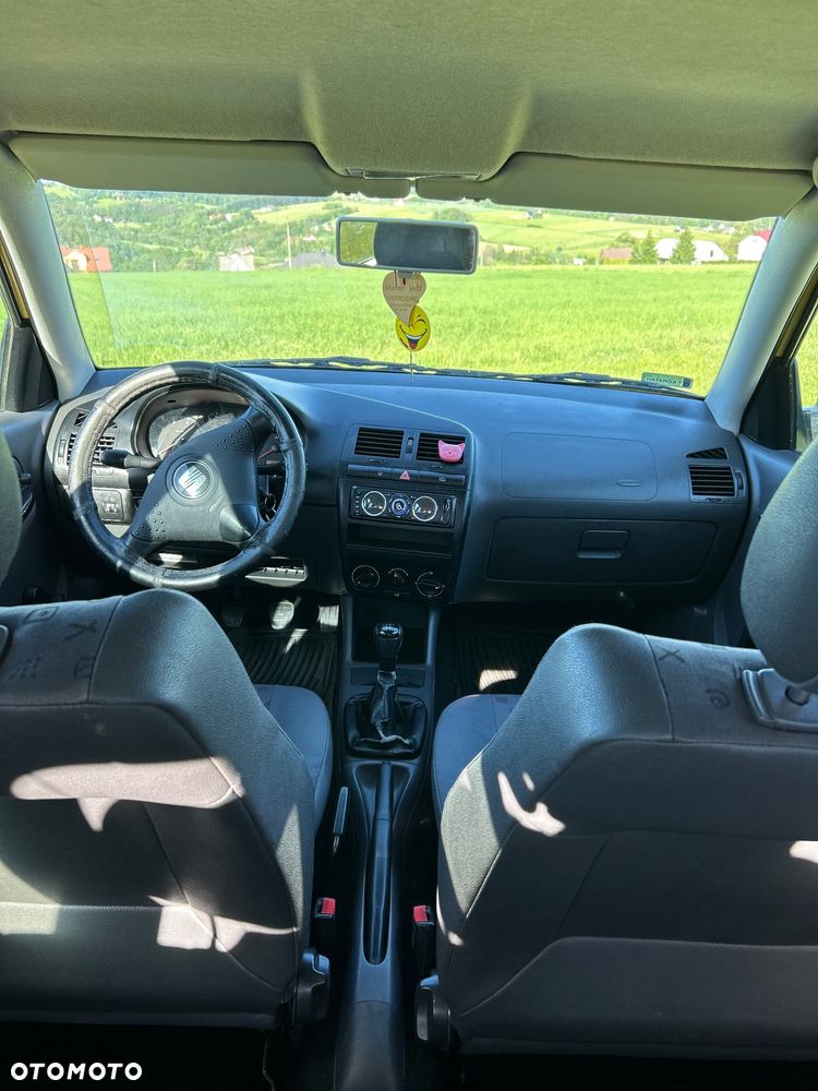Seat Ibiza 1.4i Select - 11
