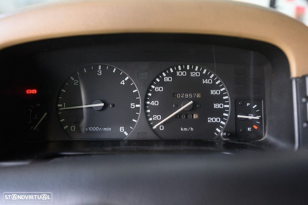 Land Rover Discovery 2.5 TDi - 27