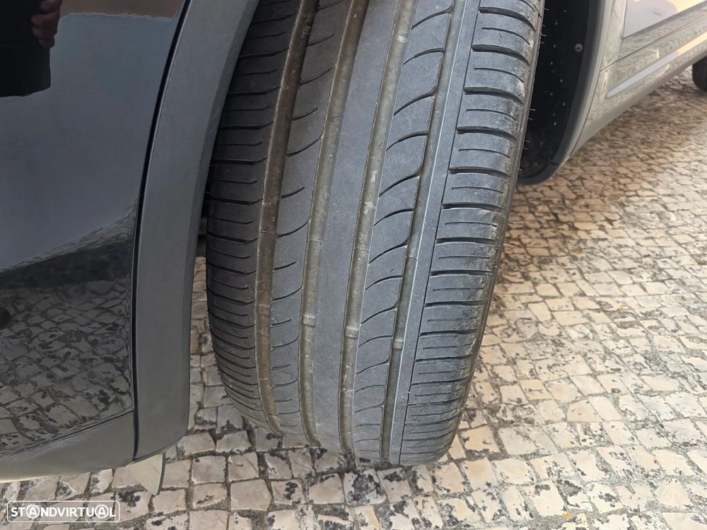 Porsche Cayenne Tiptronic S - 12