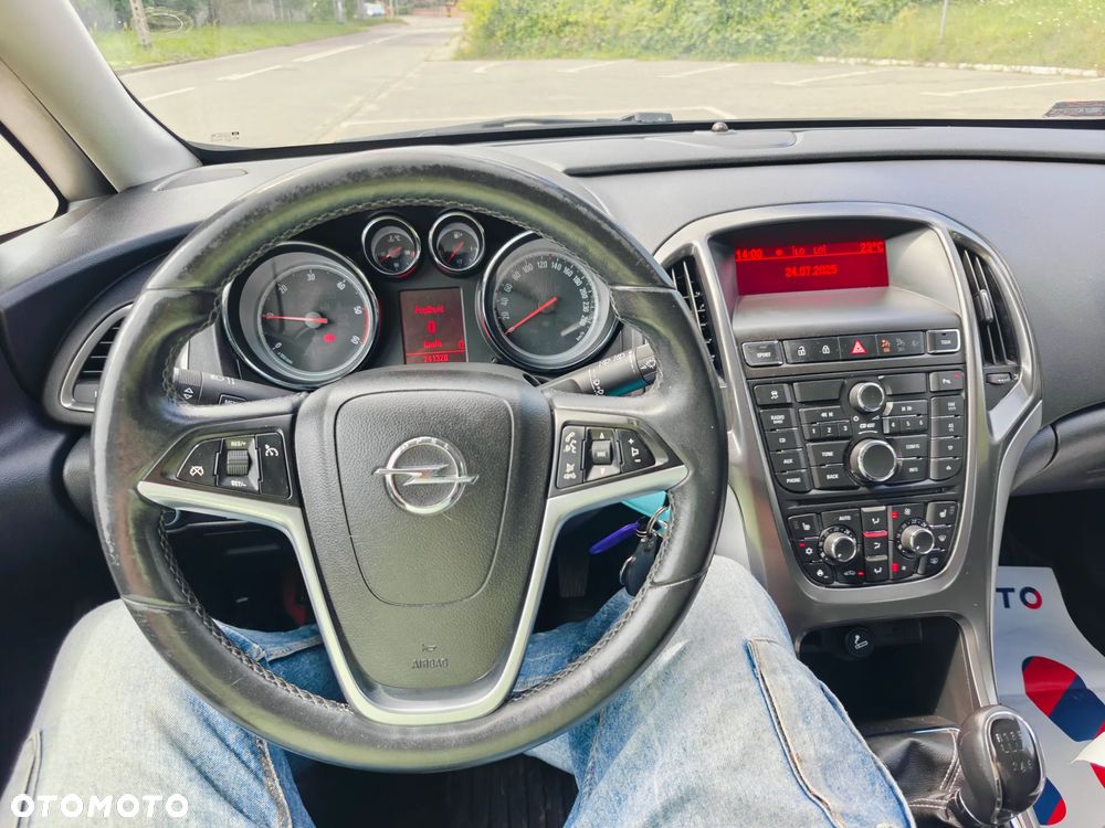 Opel Astra 2.0 CDTI DPF Cosmo - 20