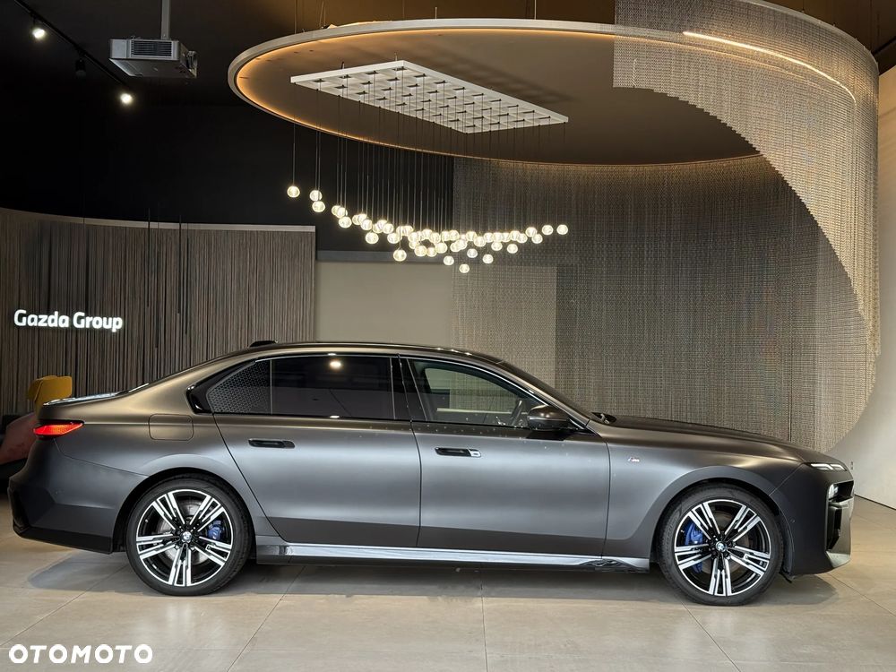 BMW Seria 7 740d xDrive mHEV sport - 5