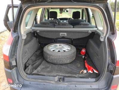 Renault Scenic 1.6 16V Confort Expression - 14