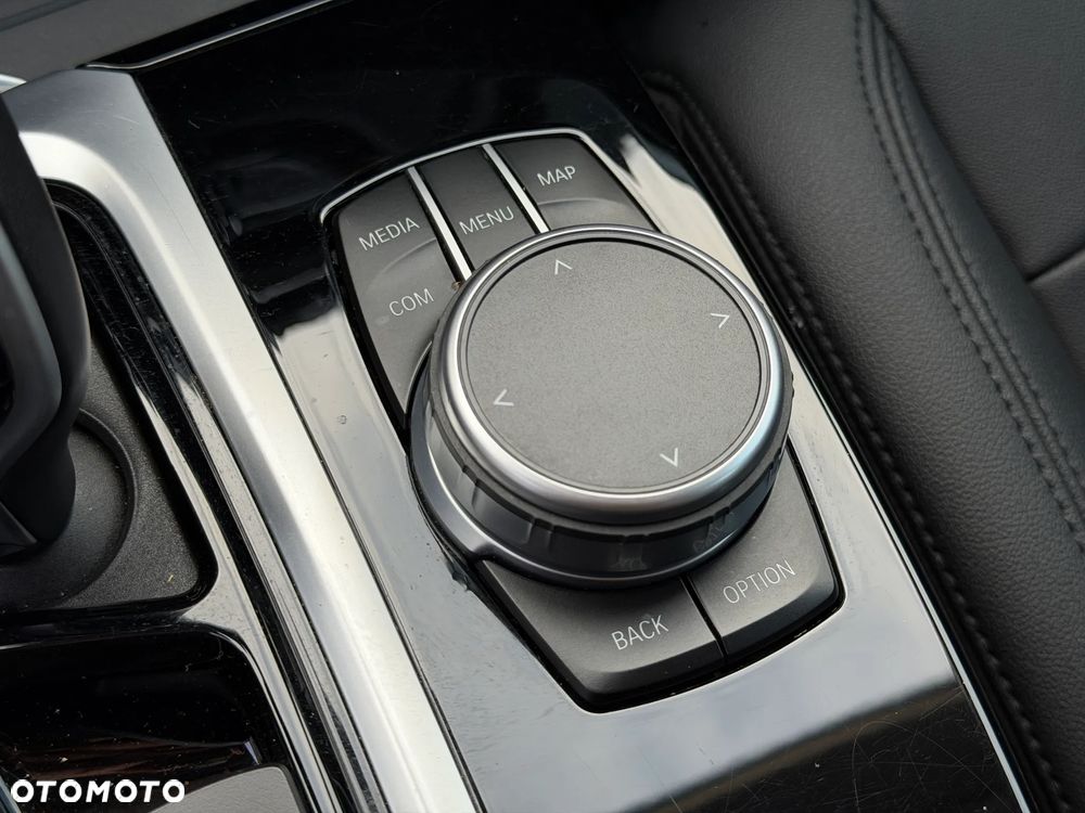 BMW X4 xDrive20i GPF sport - 24