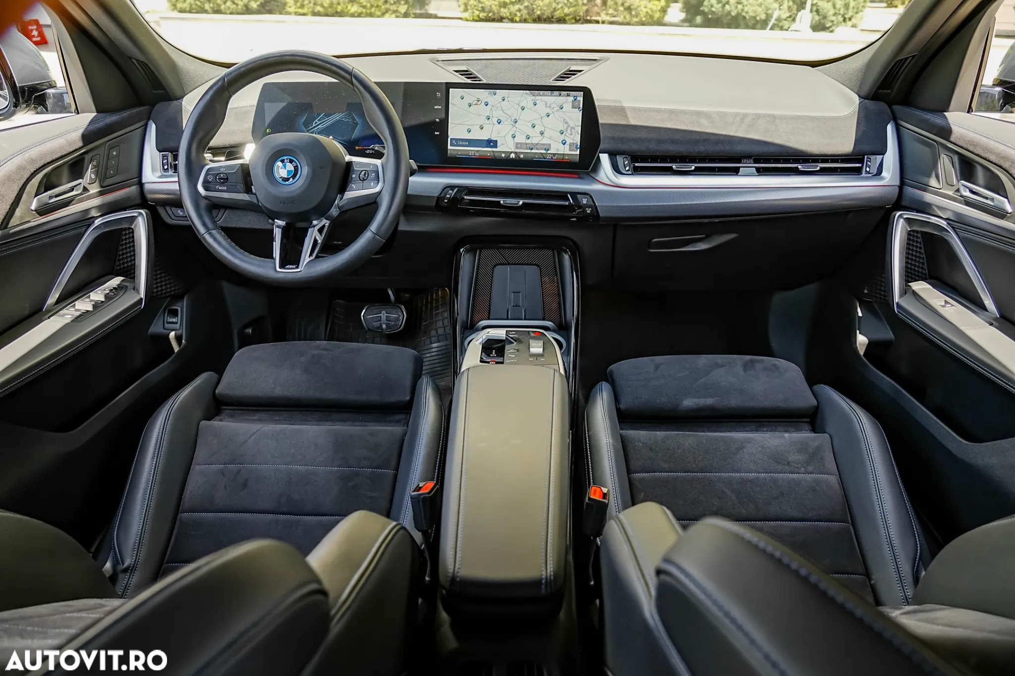 BMW iX2 xDrive30 - 4