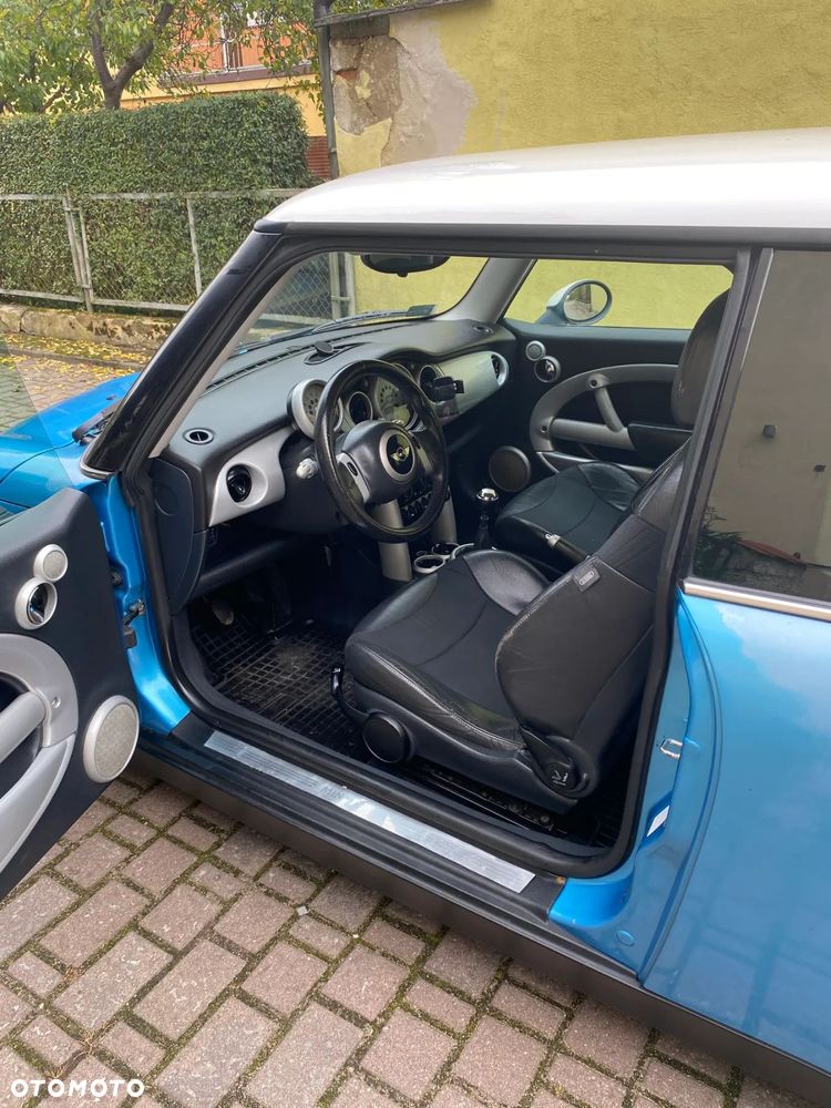 MINI Cooper Standard - 8