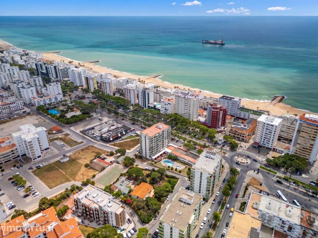 Projeto aprovado para exclusivo edifício de 46 apartamentos a 300m ... - Grande imagem: 3/14