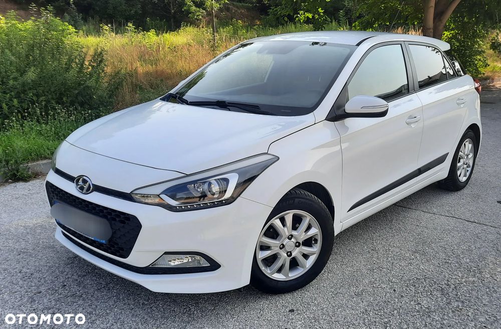 Hyundai i20 1.2 GO - 15