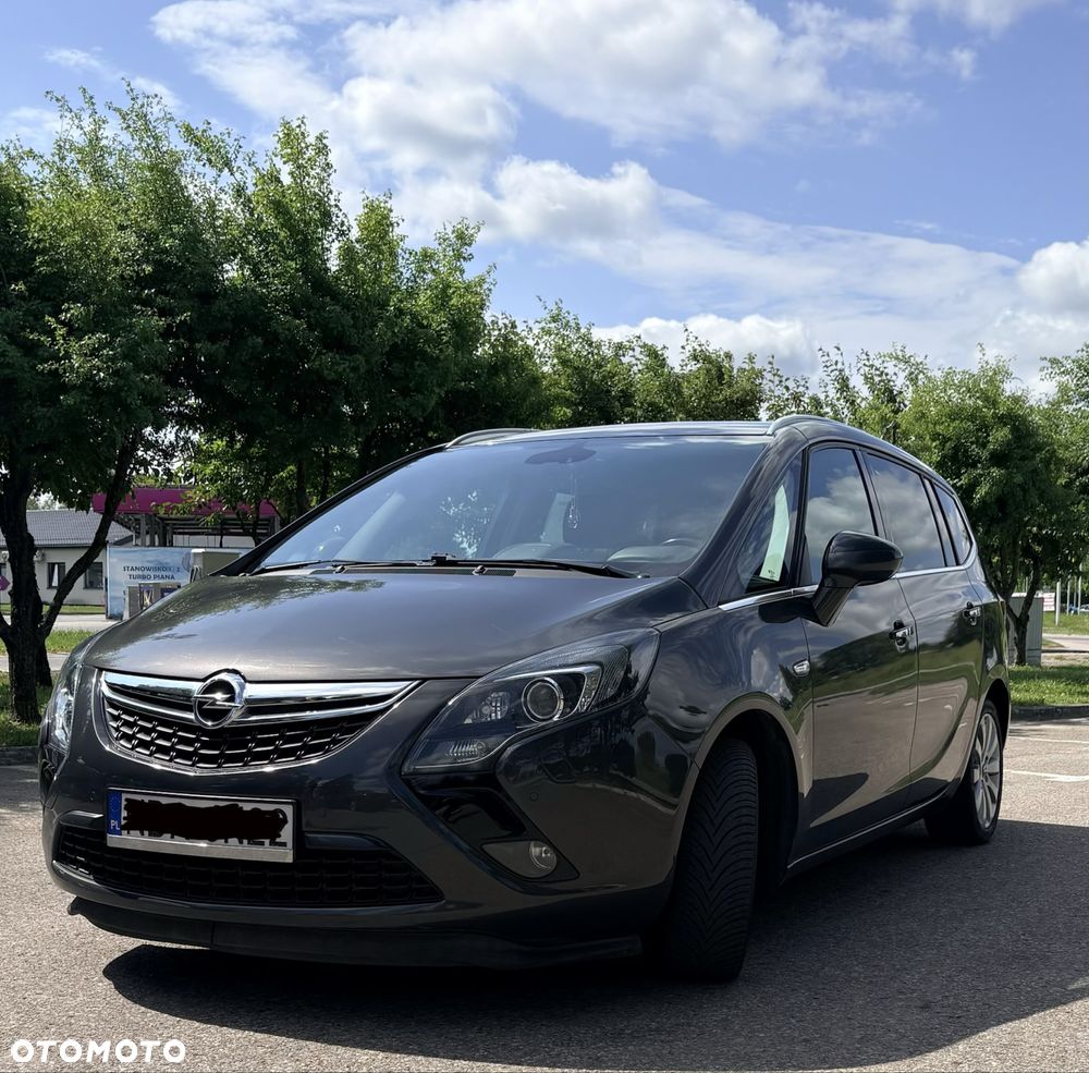 Opel Zafira - 2