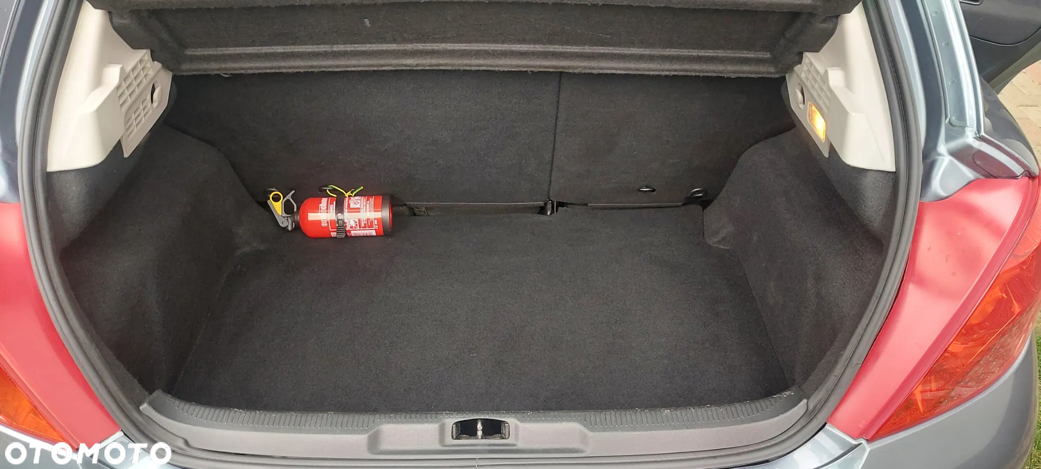 Peugeot 207 - 10