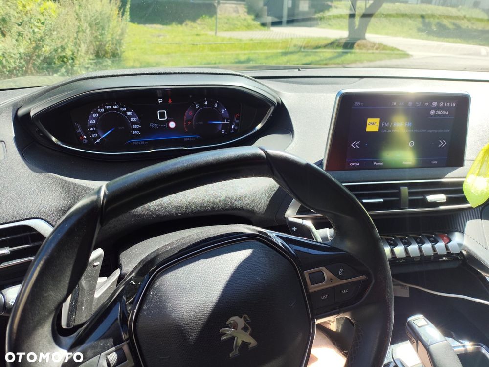 Peugeot 3008 - 8