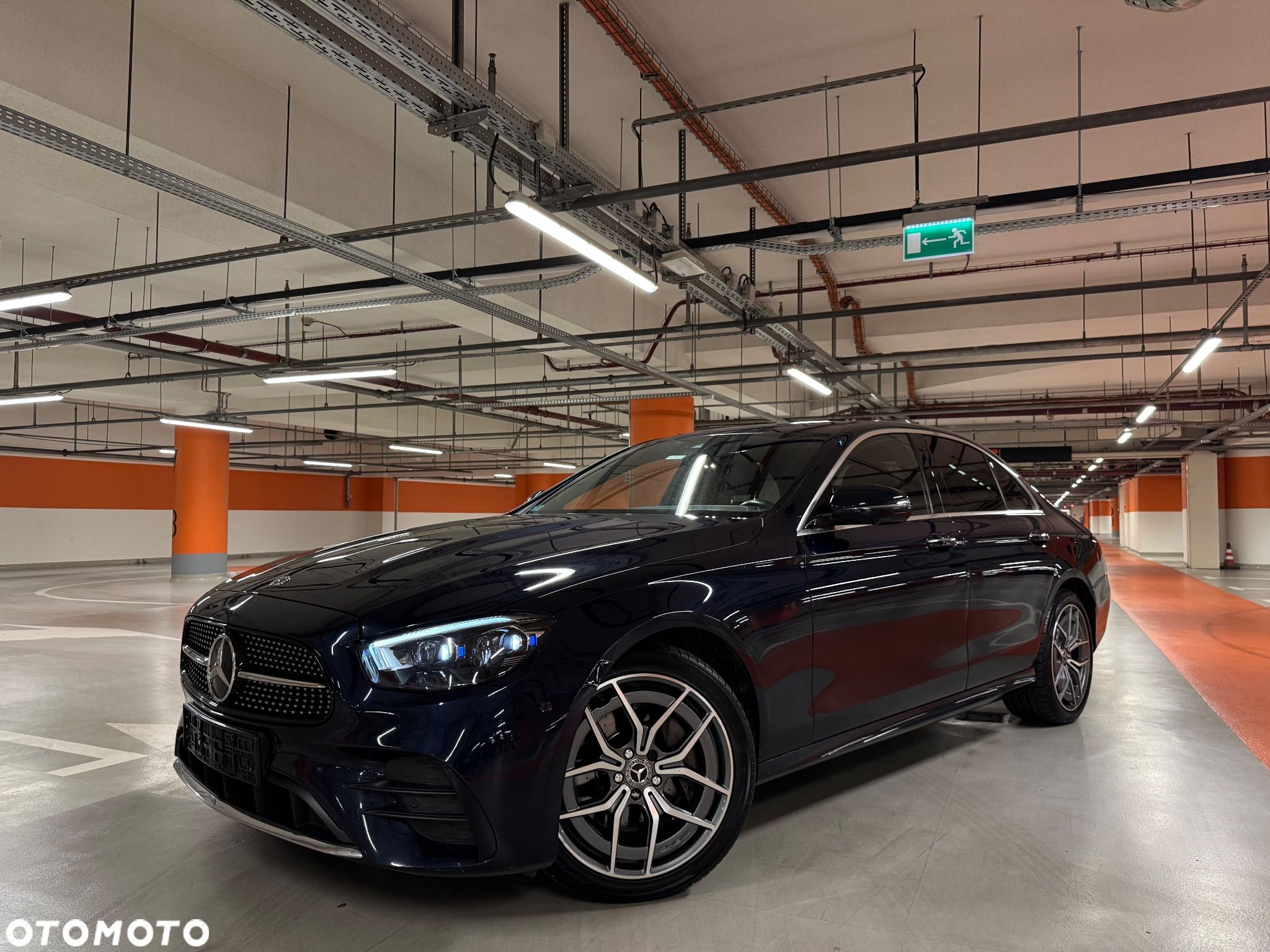 Mercedes-Benz Klasa E 220 d 4-Matic AMG - 1