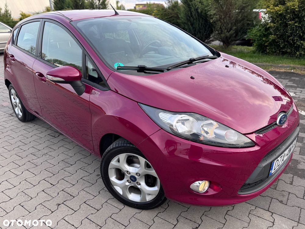 Ford Fiesta 1.25 Champions Edition - 12