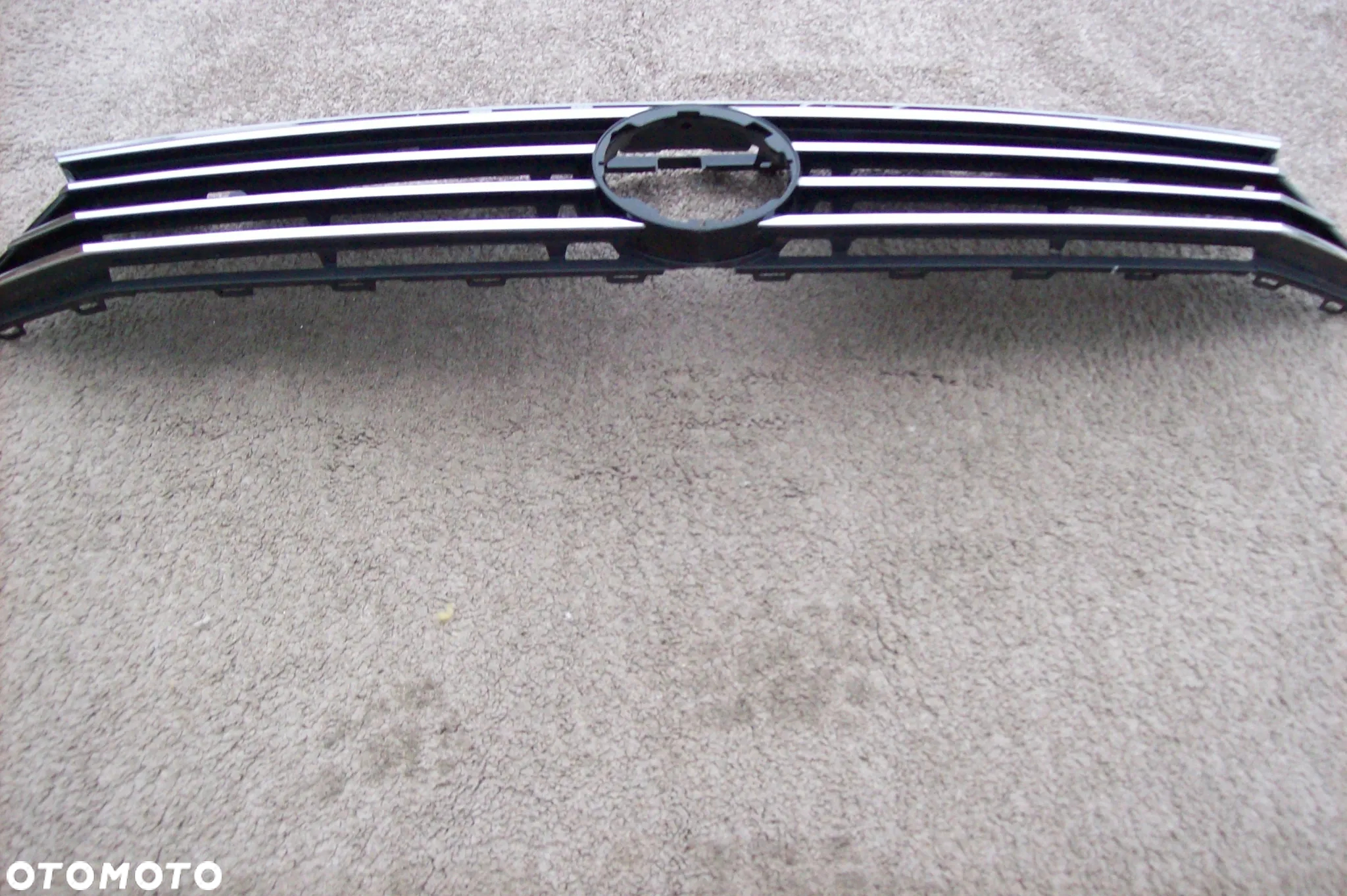 GRILL VW PASSAT B8 - 2