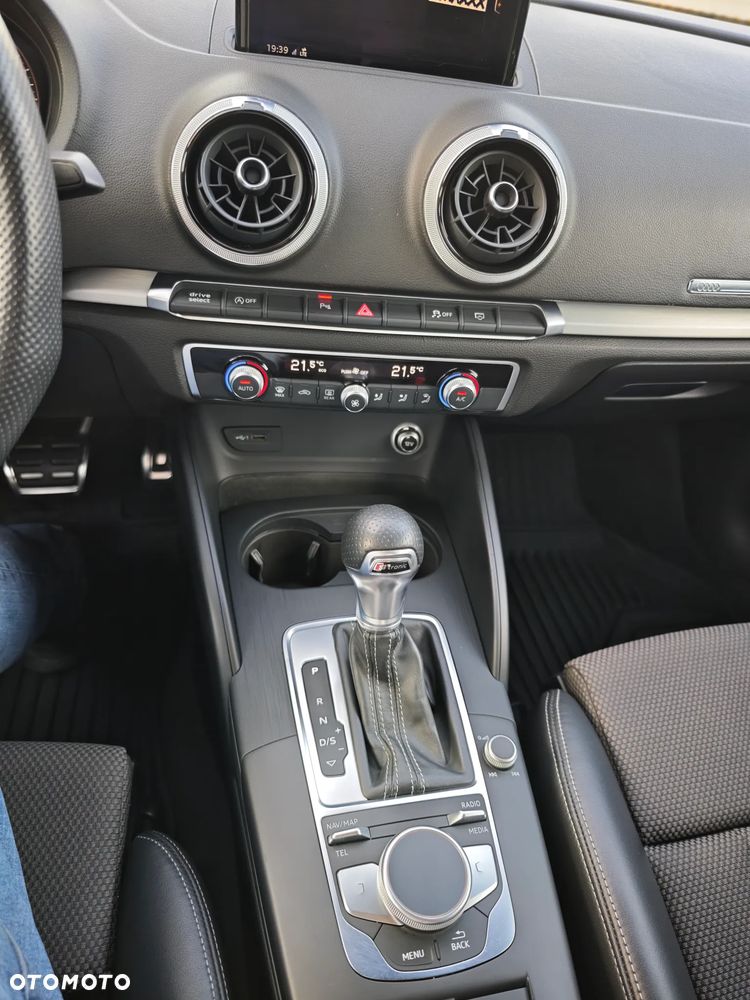 Audi A3 Limousine 35 TFSI S tronic - 12