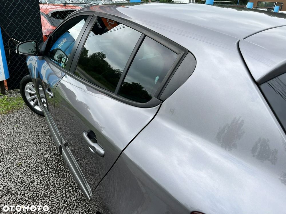 Renault Megane dCi 110 FAP LIMITED - 21
