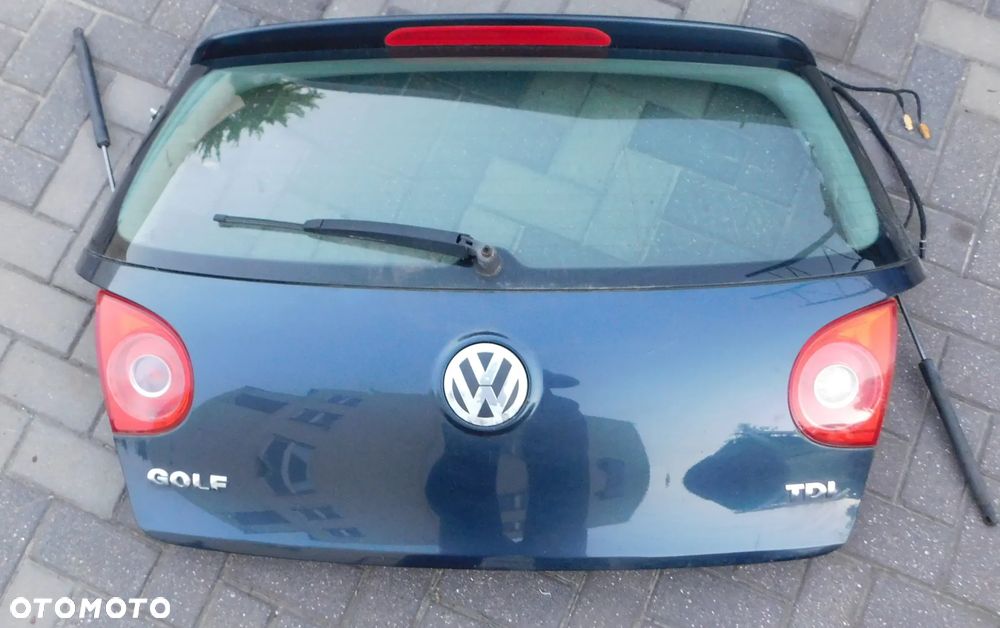 klapa bagażnika lampa tył VW GOLF V LC5F HB zderzak - 1