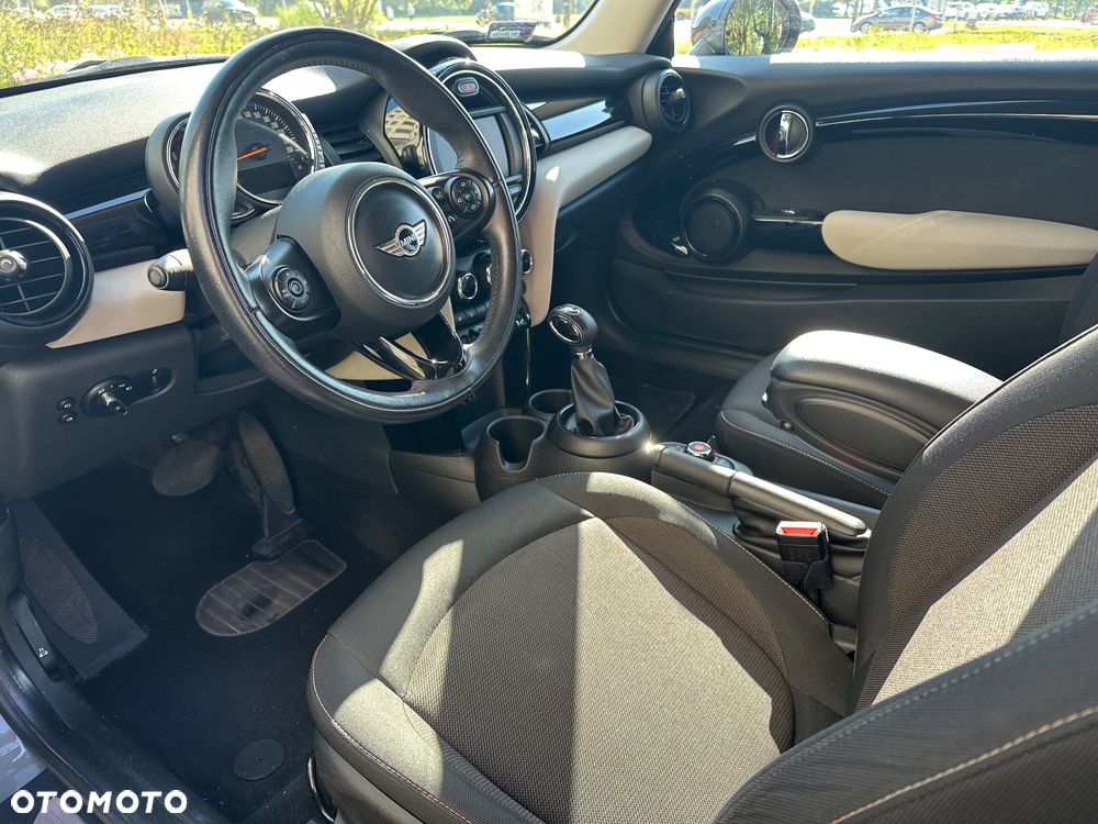 MINI Cooper - 17