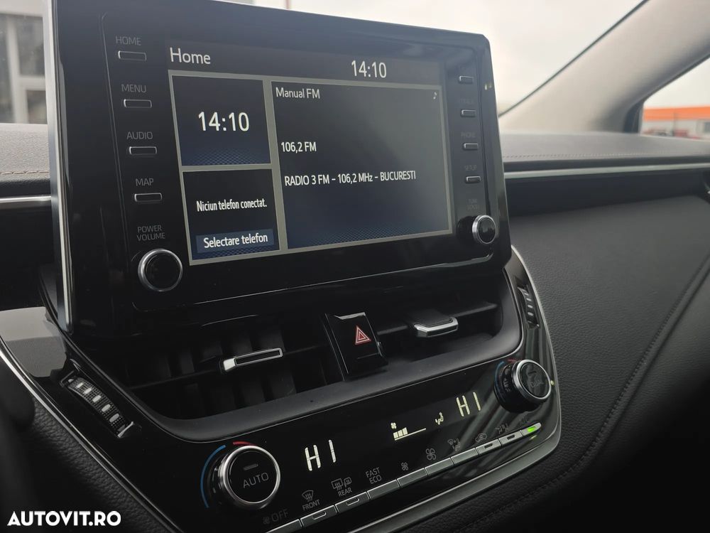 Toyota Corolla Sedan 1.8 HSD Exclusive - 18