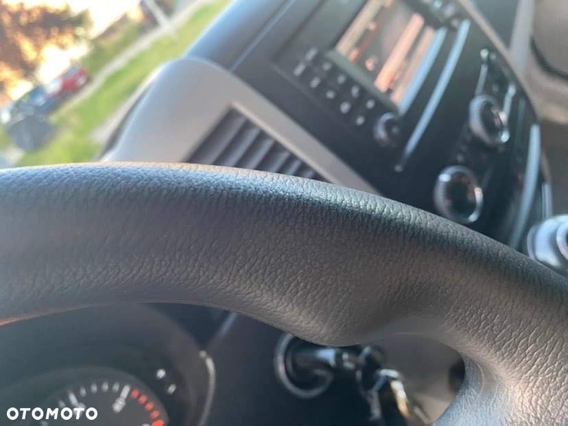 Mercedes-Benz Sprinter - 10