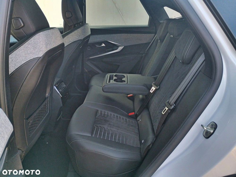 Peugeot 3008 1.6 PHEV 195 GT E-DCS7 - 10