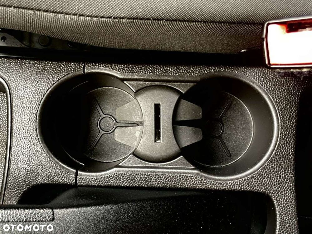Ford Fiesta - 23