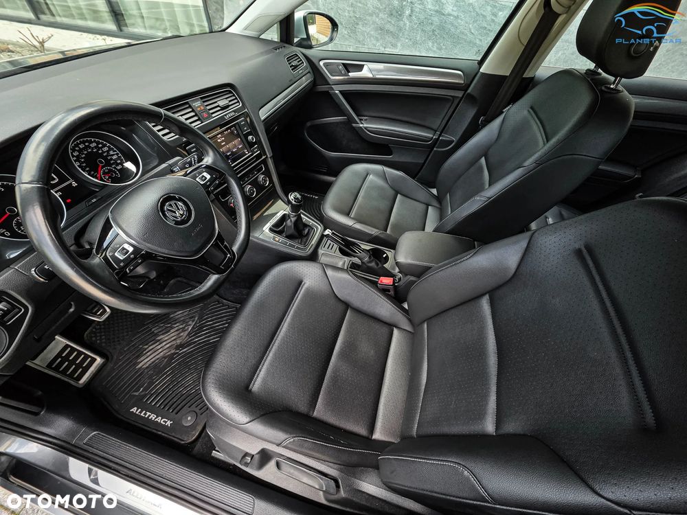 Volkswagen Golf Alltrack - 15