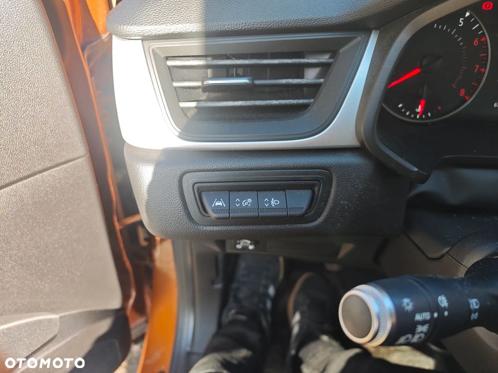 Renault Captur 1.0 TCe Zen - 18