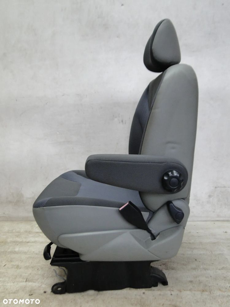 VIVARO II 2 TRAFIC PRMASTAR FOTEL LEWY KIEROWCY PRAWY PASAŻERA ŁAWKA TYŁ KANAPA EUROPA - 26