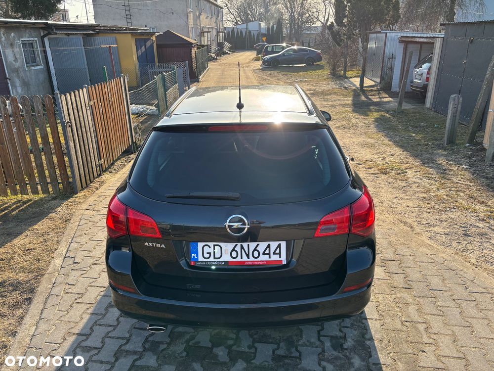 Opel Astra 1.4 T Enjoy - 27