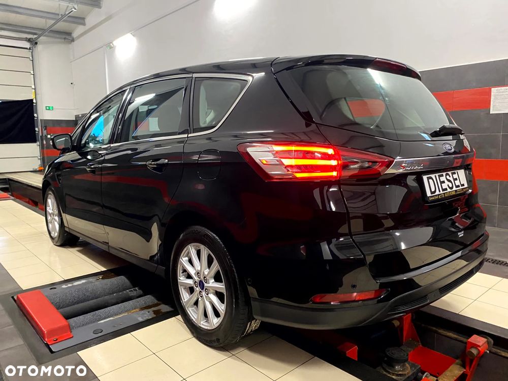 Ford S-Max 2.0 TDCi Titanium - 8