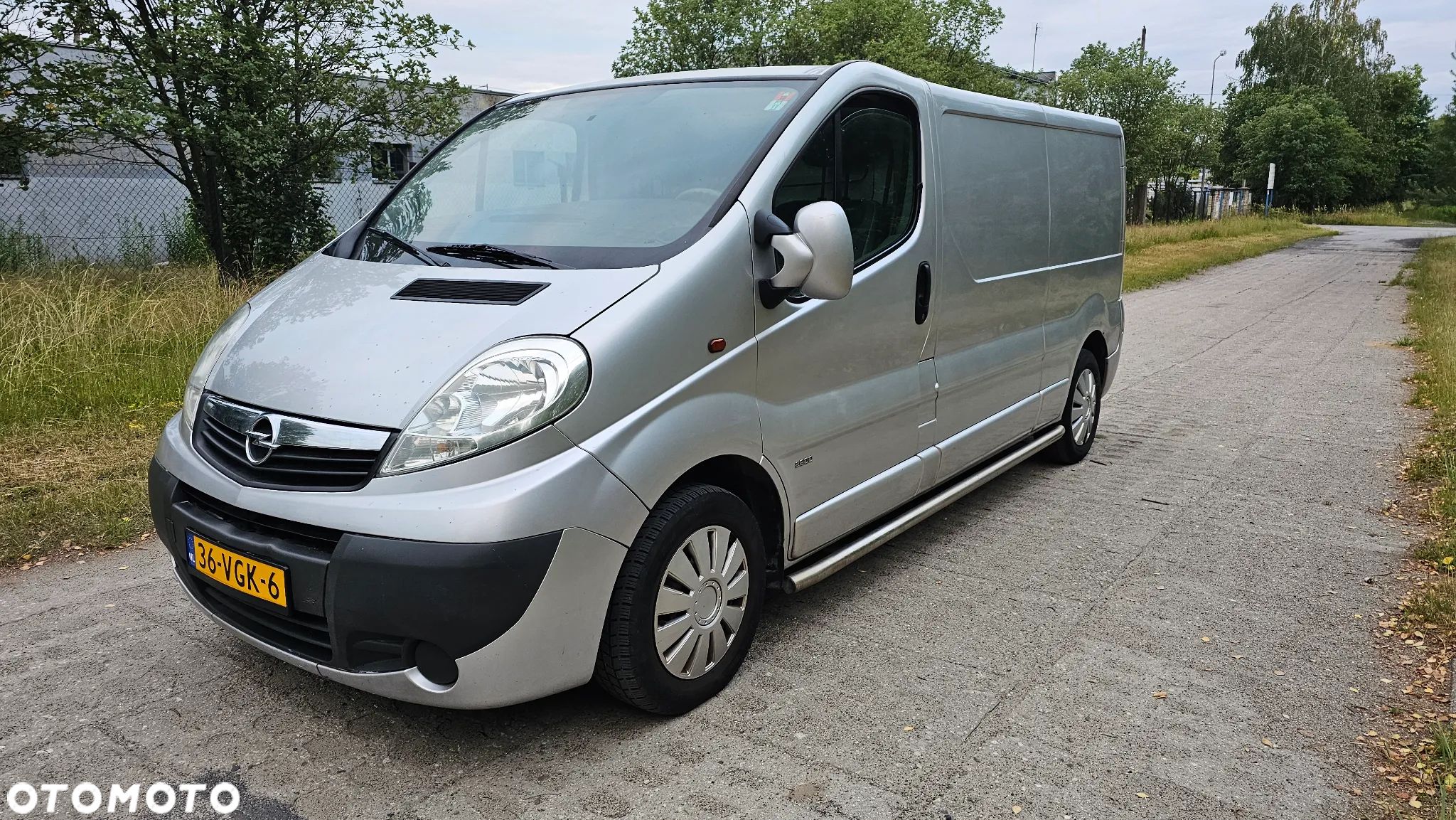 Opel VIVARO - 1