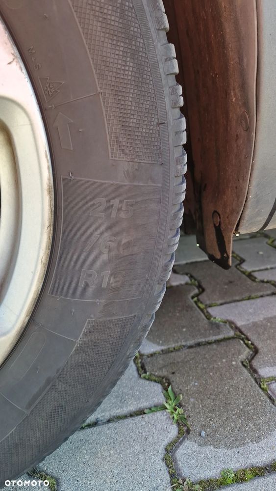 Ford S-Max 2.0 Ambiente - 22