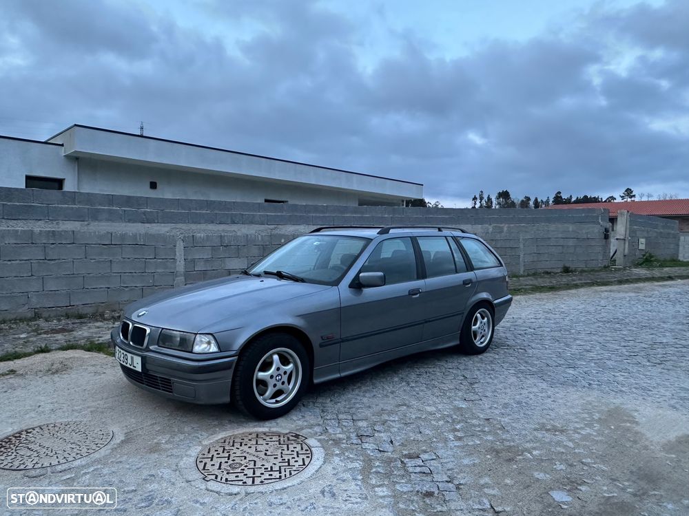 BMW 318 tds Touring - 1
