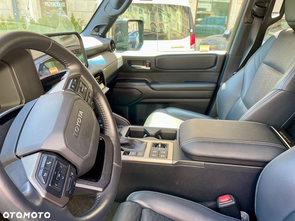 Toyota Land Cruiser LC 2.8 D-4D Executive - 10