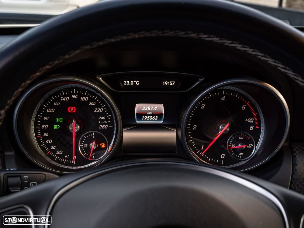 Mercedes-Benz A 180 d Urban - 20