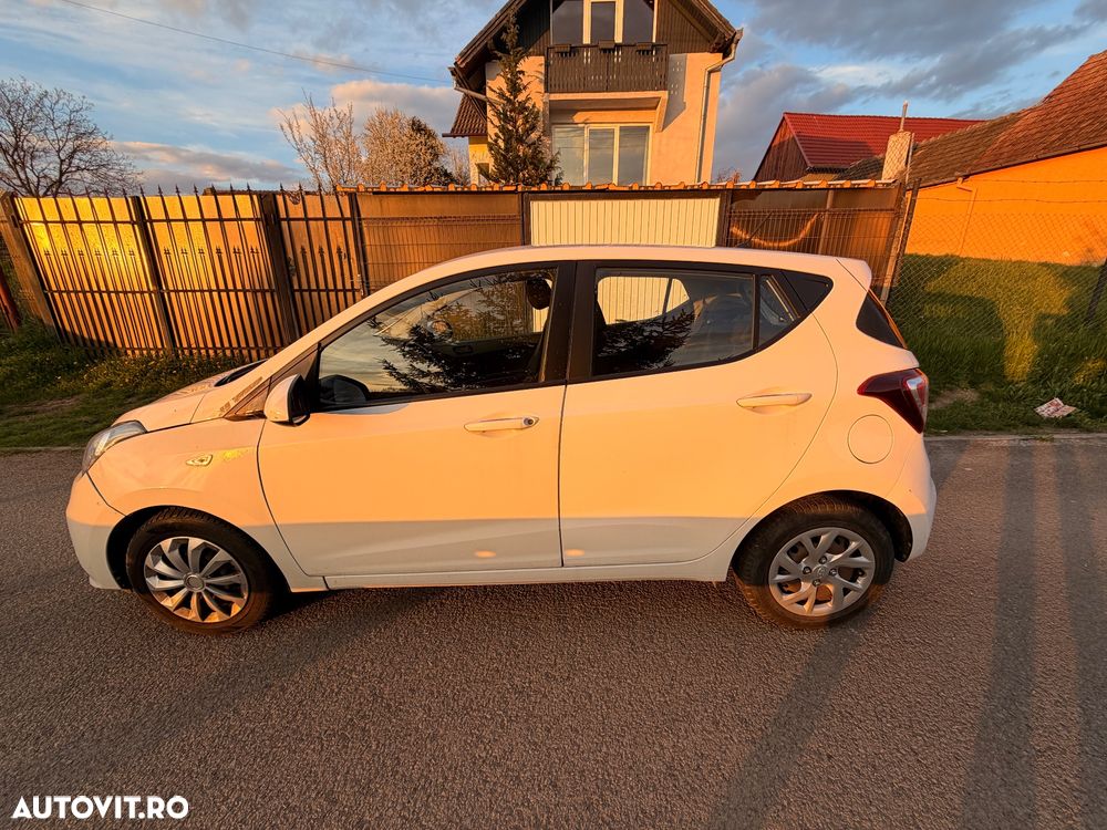 Hyundai i10 1.0 l 67 CP Comfort - 3