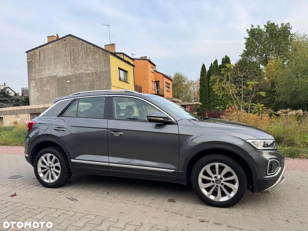 Volkswagen T-Roc - 10