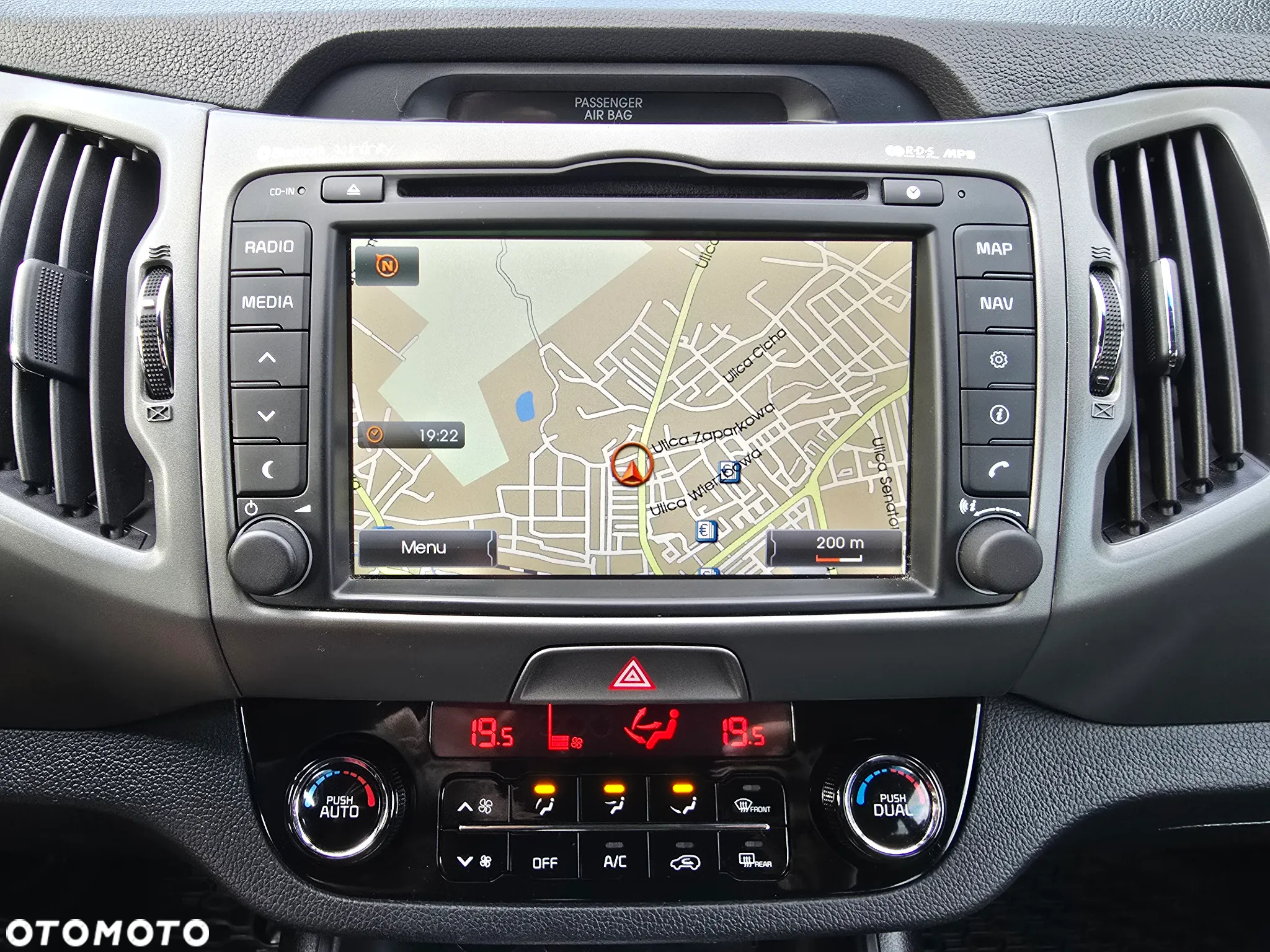 Kia Sportage 1.7 CRDI Business Line L 2WD - 30