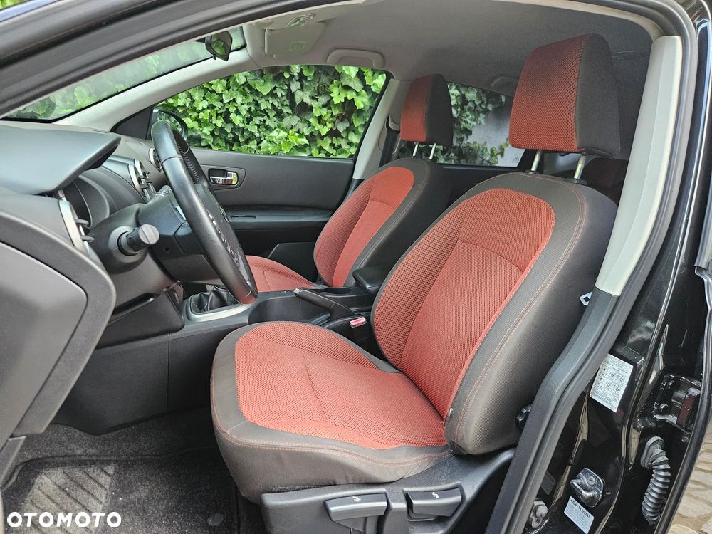 Nissan Qashqai - 10