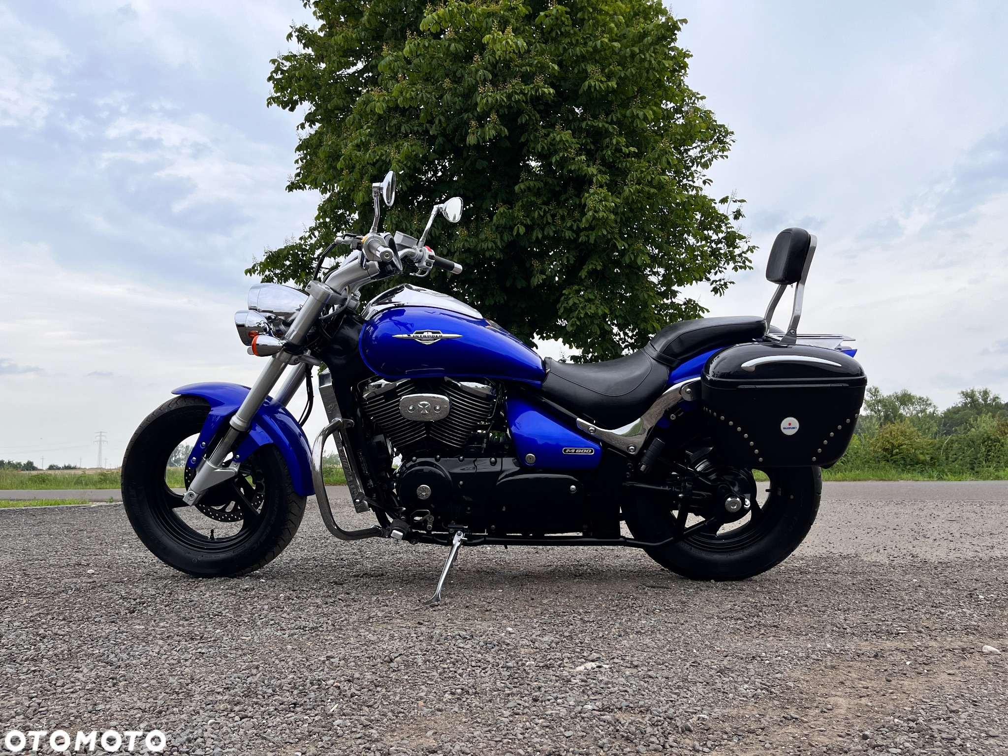 Suzuki Intruder - 2