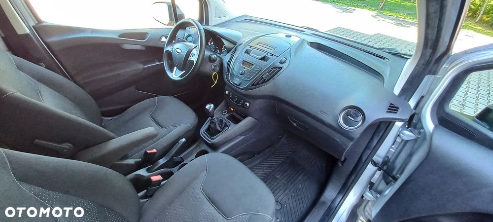 Ford TRANSIT COURIER - 13